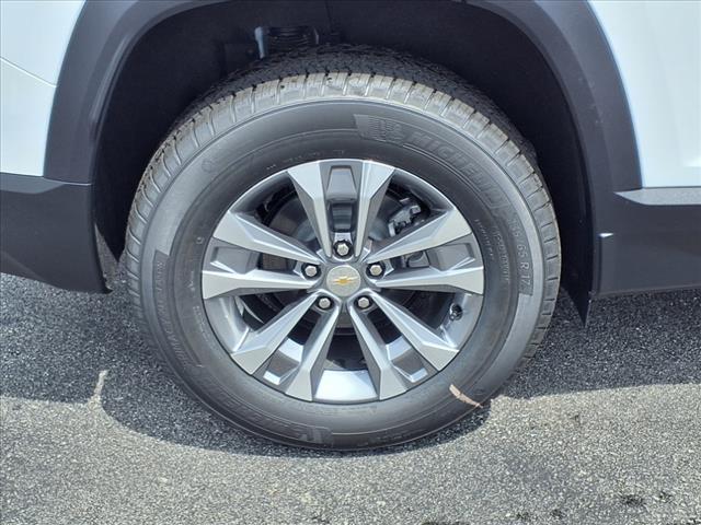 new 2026 Chevrolet Equinox car, priced at $30,952
