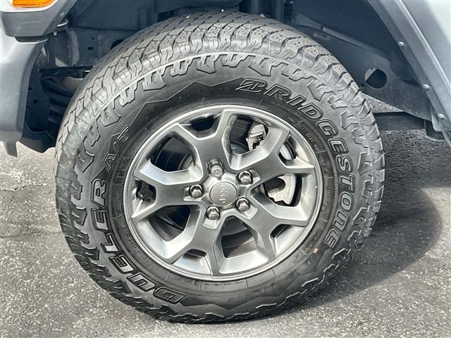 used 2020 Jeep Wrangler Unlimited car, priced at $27,000
