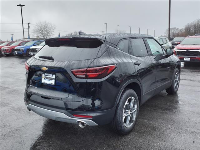 new 2025 Chevrolet Blazer car, priced at $36,199