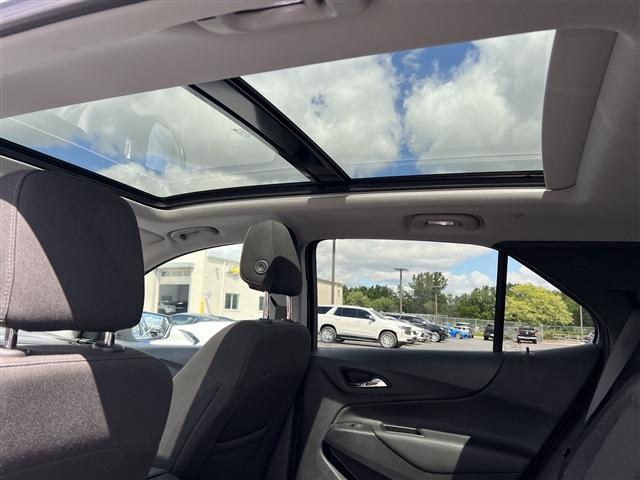 used 2022 Chevrolet Equinox car, priced at $23,372