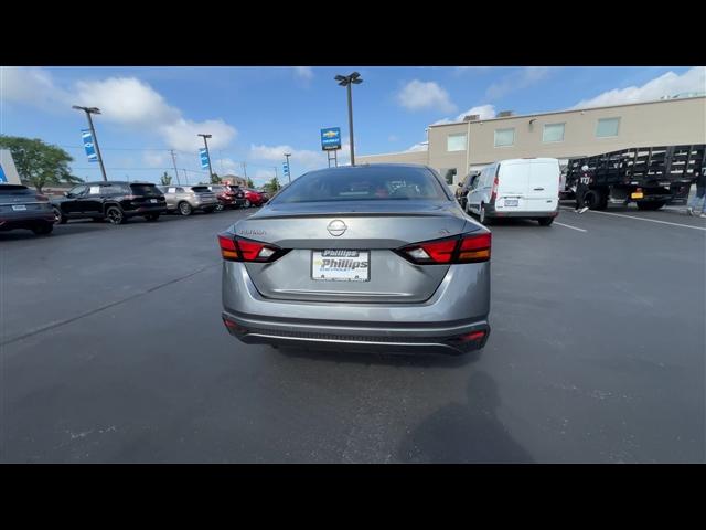 used 2023 Nissan Altima car, priced at $18,896