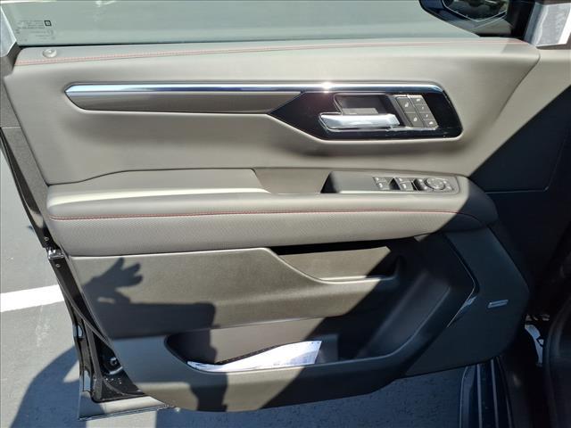 new 2026 Chevrolet Suburban car, priced at $76,136