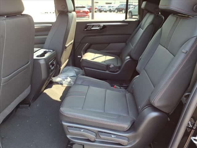 new 2026 Chevrolet Suburban car, priced at $76,136