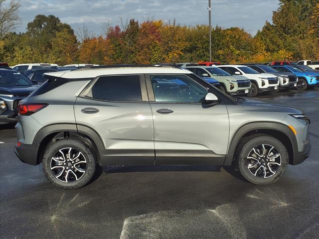 new 2025 Chevrolet TrailBlazer car, priced at $32,071