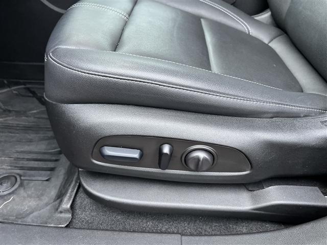 used 2023 Chevrolet Blazer car, priced at $26,999