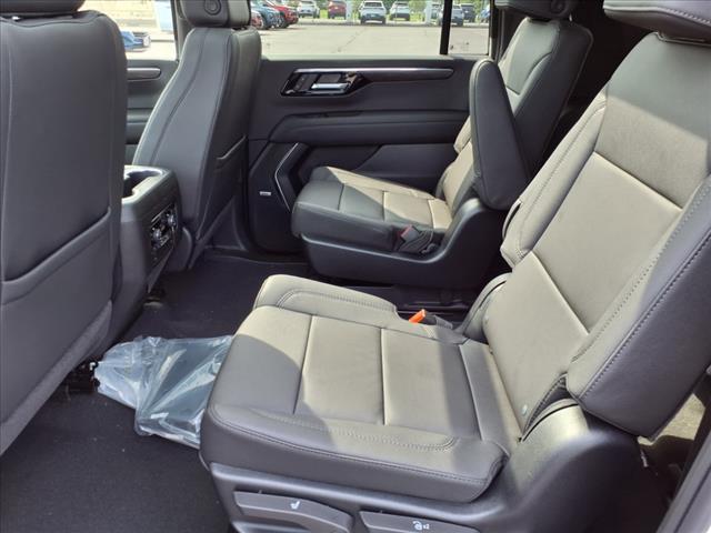 new 2025 Chevrolet Suburban car, priced at $71,908
