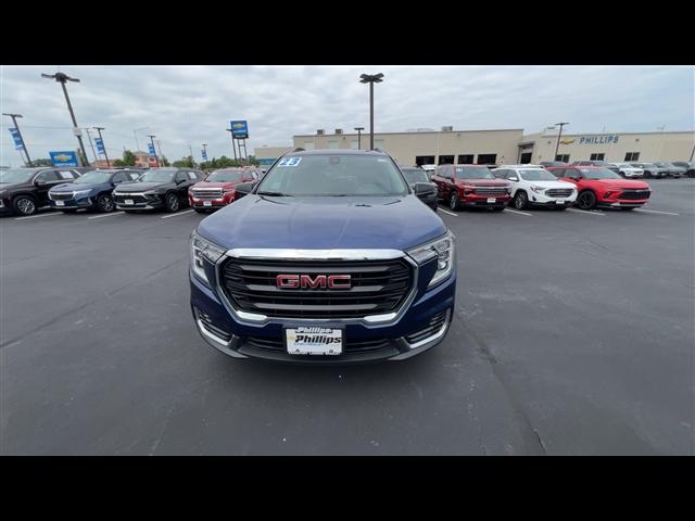 used 2023 GMC Terrain car, priced at $23,966