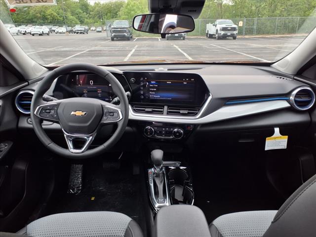 new 2025 Chevrolet Trax car, priced at $24,690