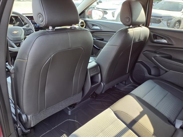 new 2025 Chevrolet Trax car, priced at $23,678