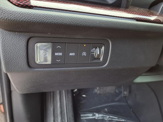 new 2025 Chevrolet Traverse car, priced at $51,395