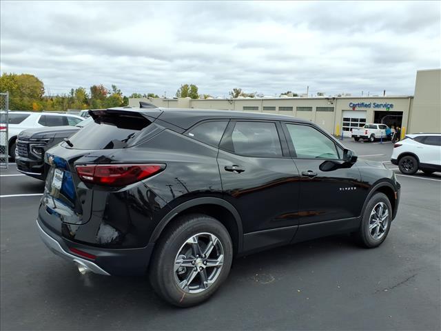 new 2025 Chevrolet Blazer car, priced at $37,465