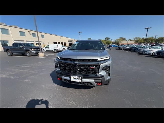 used 2024 Chevrolet Traverse car, priced at $44,345