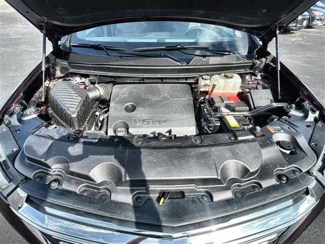 used 2023 Chevrolet Traverse car, priced at $33,944