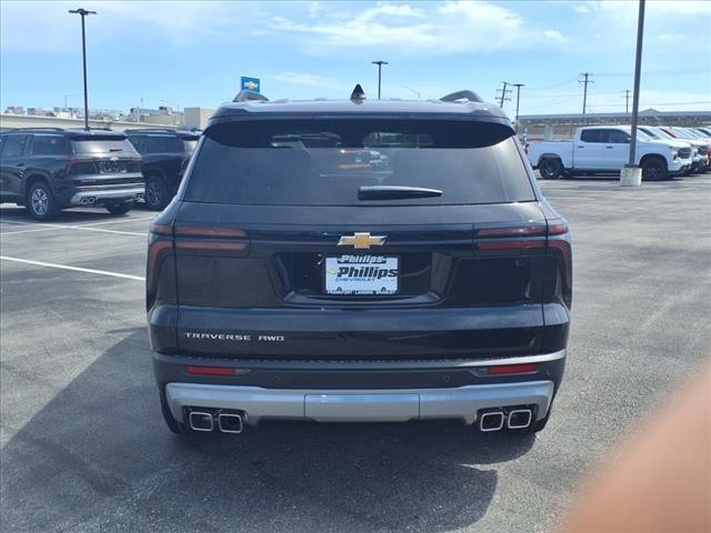 new 2025 Chevrolet Traverse car, priced at $43,915