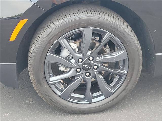 used 2022 Chevrolet Equinox car, priced at $23,634