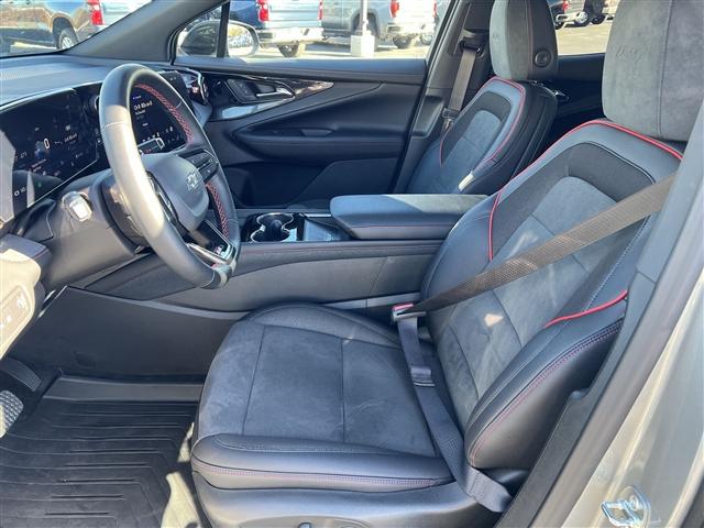 used 2025 Chevrolet Blazer EV car, priced at $35,115