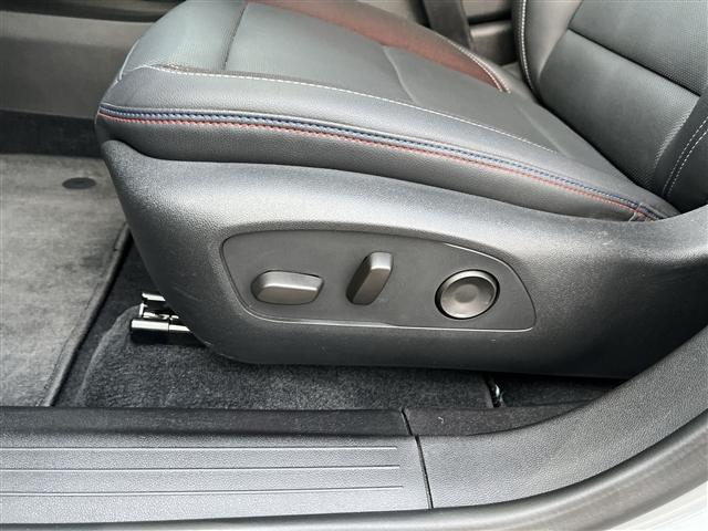 used 2024 Chevrolet Equinox EV car, priced at $28,599