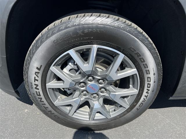 used 2022 GMC Acadia car, priced at $25,764
