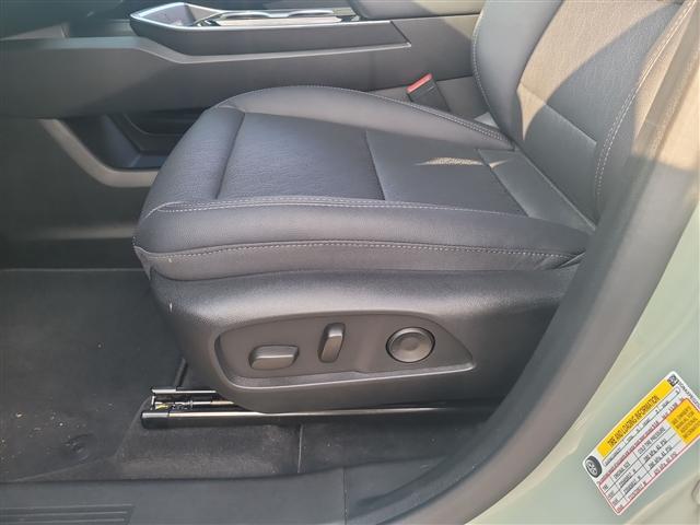 used 2025 Chevrolet Equinox car, priced at $30,060