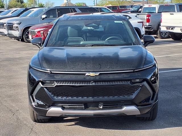 new 2025 Chevrolet Equinox EV car, priced at $42,690