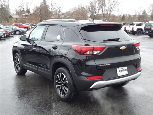 new 2025 Chevrolet TrailBlazer car, priced at $24,833