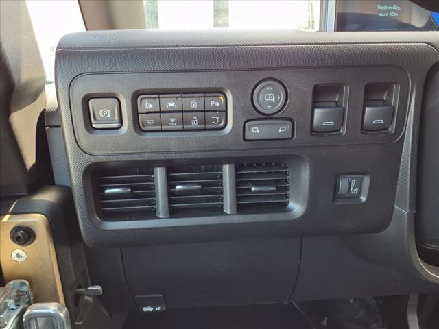 new 2025 Chevrolet BrightDrop 400 car, priced at $81,035