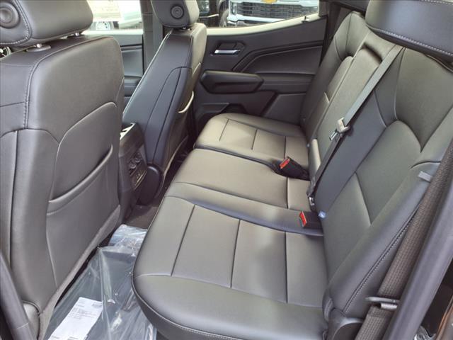 new 2025 Chevrolet Colorado car, priced at $41,300