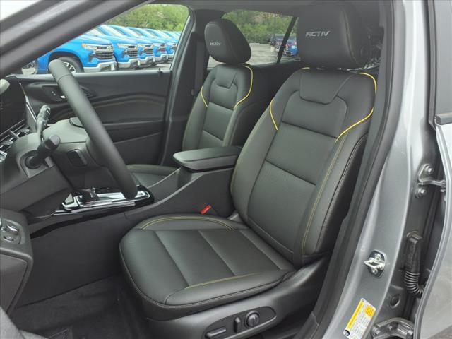 new 2025 Chevrolet Trax car, priced at $27,835