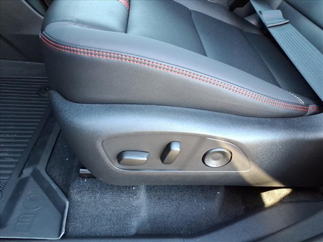 new 2026 Chevrolet Traverse car, priced at $57,042