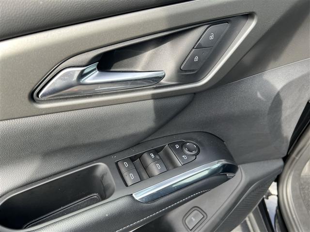used 2025 Chevrolet Traverse car, priced at $41,499