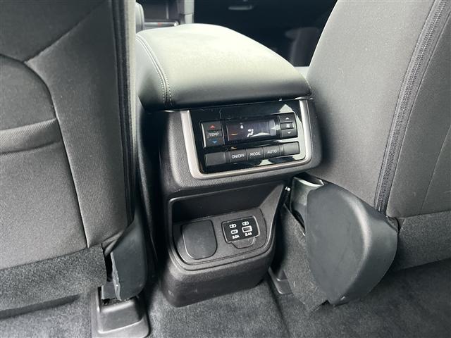 used 2023 Subaru Ascent car, priced at $27,999