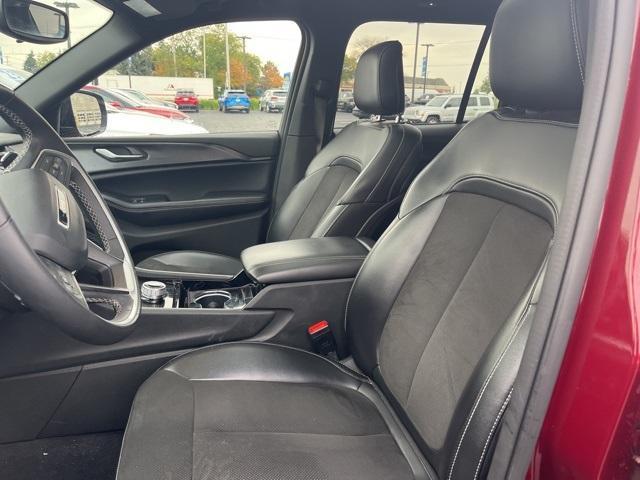 used 2023 Jeep Grand Cherokee car, priced at $29,959