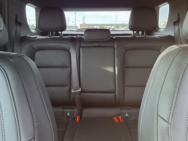 new 2026 Chevrolet Equinox car, priced at $32,126