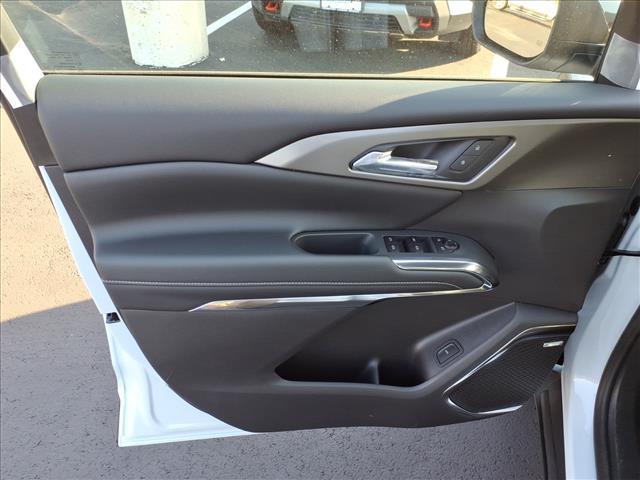 new 2026 Chevrolet Traverse car, priced at $51,177