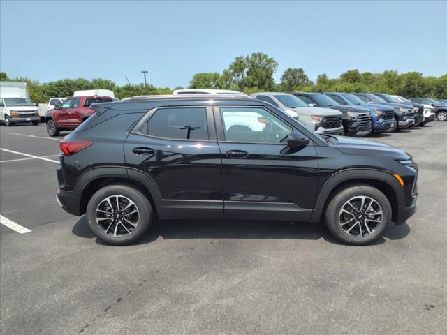 new 2025 Chevrolet TrailBlazer car, priced at $24,721