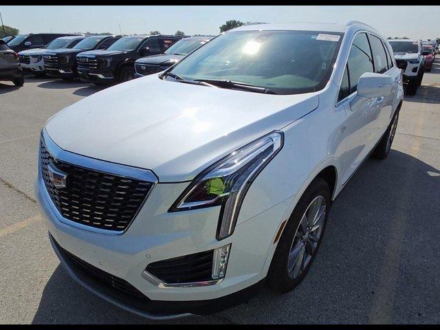 used 2025 Cadillac XT5 car, priced at $41,499
