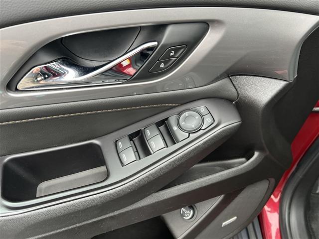 used 2019 Chevrolet Traverse car, priced at $16,499