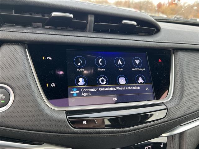 used 2025 Cadillac XT5 car, priced at $43,899