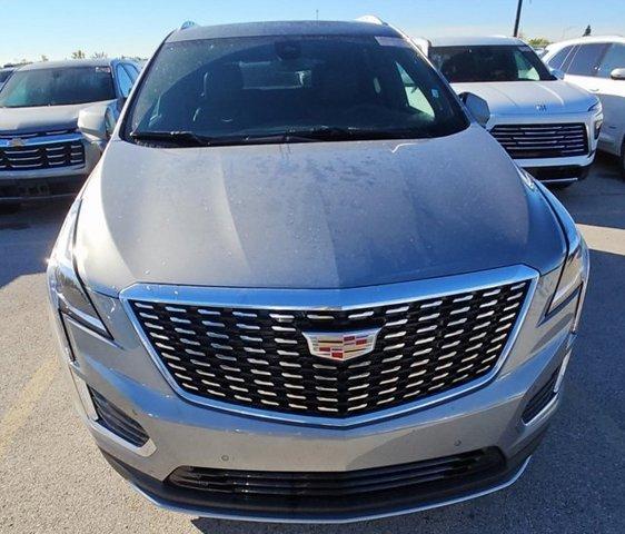used 2025 Cadillac XT5 car, priced at $43,899
