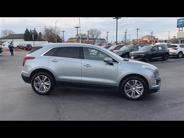 used 2025 Cadillac XT5 car, priced at $43,899