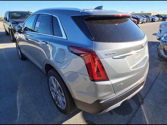 used 2025 Cadillac XT5 car, priced at $43,899
