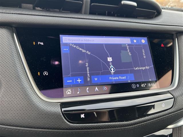 used 2025 Cadillac XT5 car, priced at $43,899