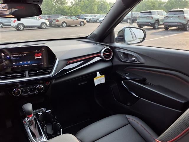 new 2025 Chevrolet Trax car, priced at $26,940