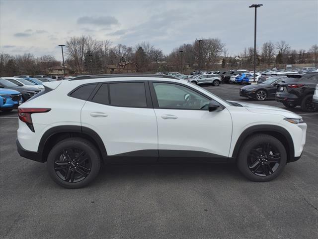 new 2025 Chevrolet Trax car, priced at $26,059