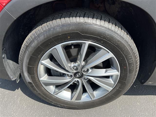 used 2019 Hyundai Santa Fe car, priced at $20,411