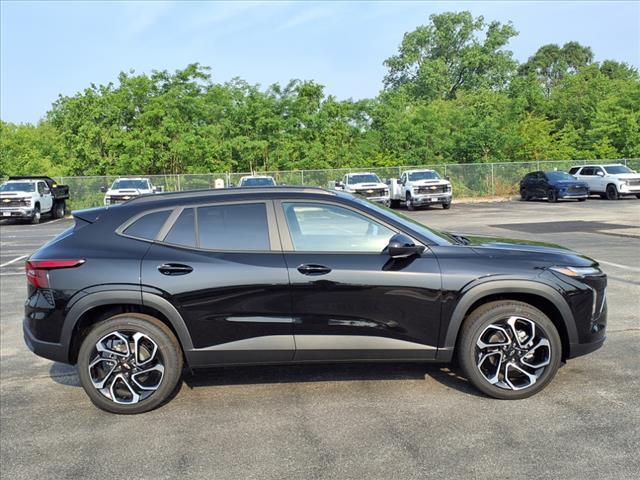 new 2025 Chevrolet Trax car, priced at $26,940