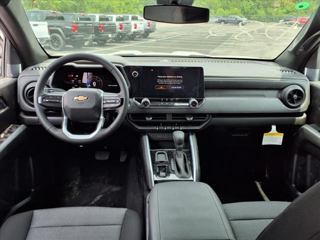 new 2025 Chevrolet Colorado car, priced at $32,299