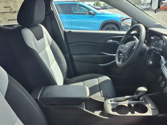 new 2025 Chevrolet Trax car, priced at $21,895