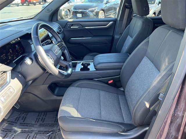 used 2025 GMC Acadia car, priced at $36,950