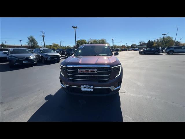 used 2025 GMC Acadia car, priced at $36,950